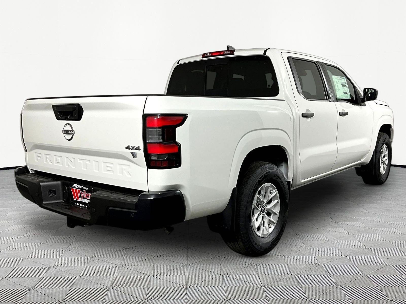 New 2026 Nissan Frontier S w/ S Utility Package AWD/4WD image 7