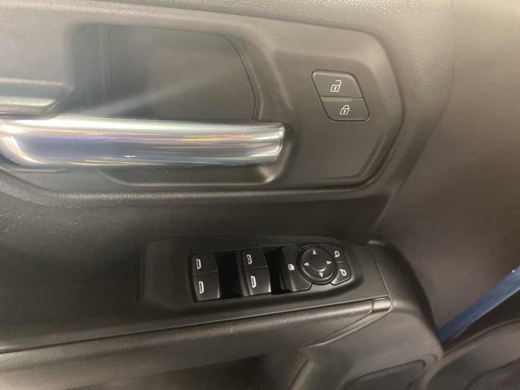 Certified 2022 Chevrolet Silverado 1500 Custom image 19
