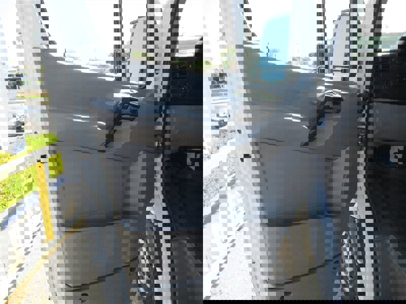 Used 2012 Mercedes-Benz Sprinter 2500 w/ Additional Battery Pkg image 17