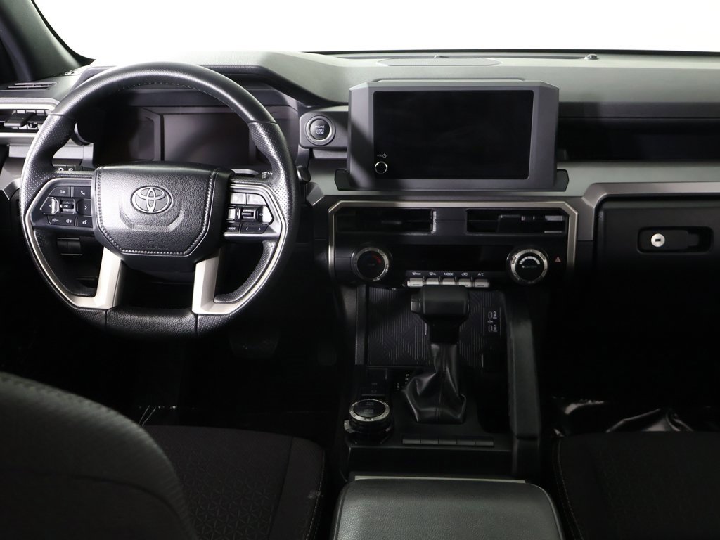 Used 2025 Toyota 4Runner SR5 image 29