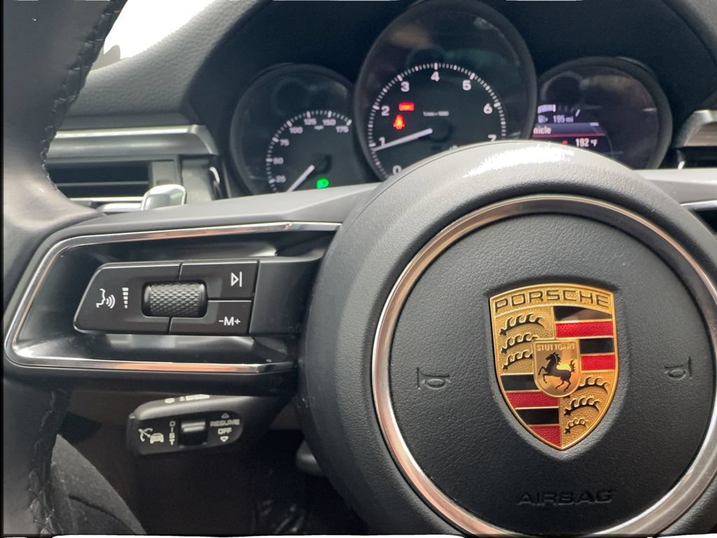 Used 2023 Porsche Macan Turbo AWD/4WD image 41