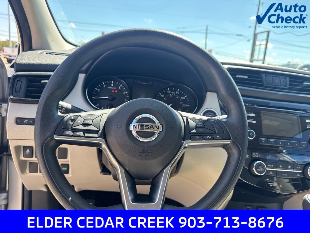 Used 2018 Nissan Rogue Sport SV FWD image 14