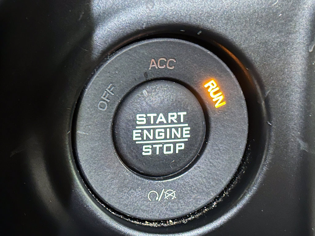 Used 2022 Jeep Wrangler Unlimited Sahara w/ LED Lighting Group AWD/4WD image 27