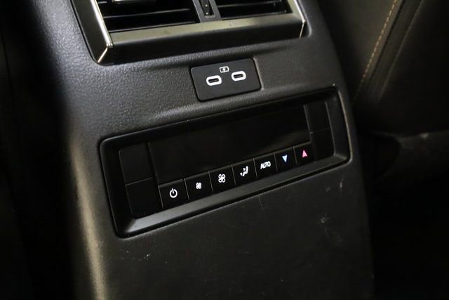 Used 2024 MAZDA CX-90 3.3 Turbo w/ Preferred Package image 30