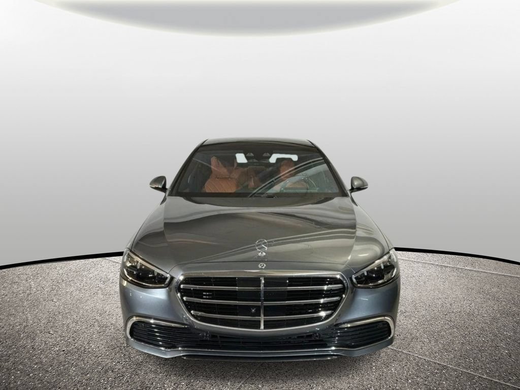 Used 2025 Mercedes-Benz S 580 4MATIC Sedan image 18