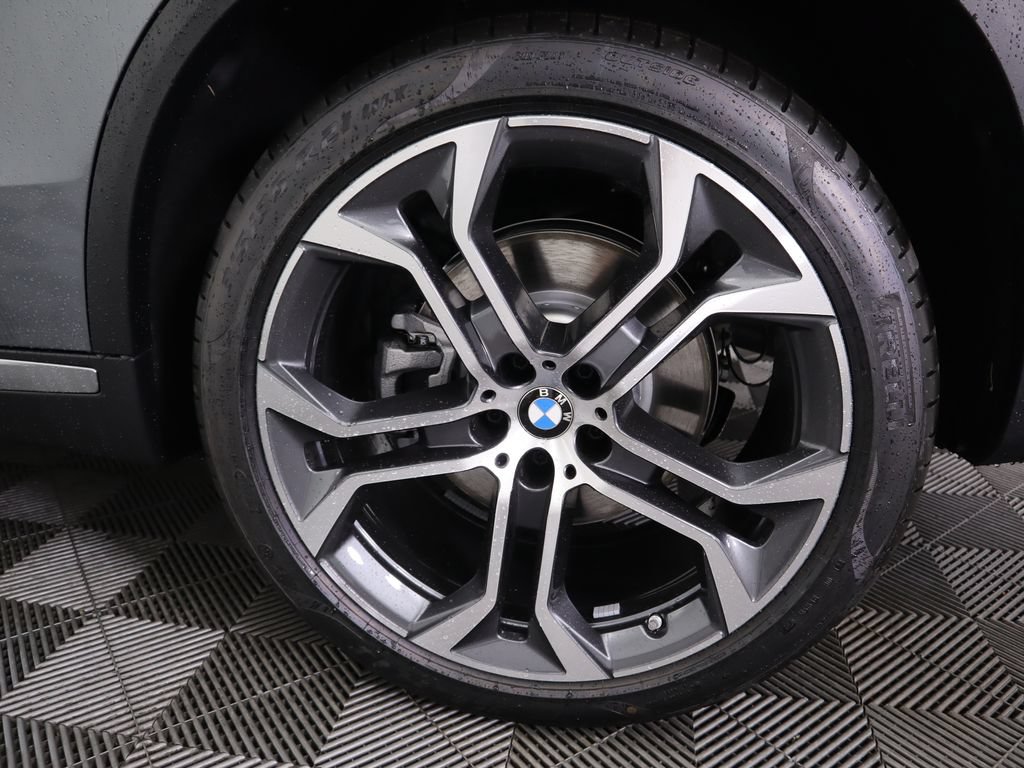 Certified 2026 BMW X5 xDrive40i AWD/4WD image 33