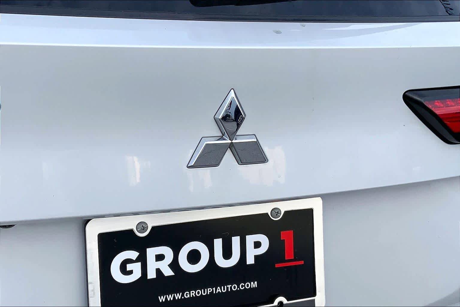 Used 2024 Mitsubishi Outlander SE FWD image 10