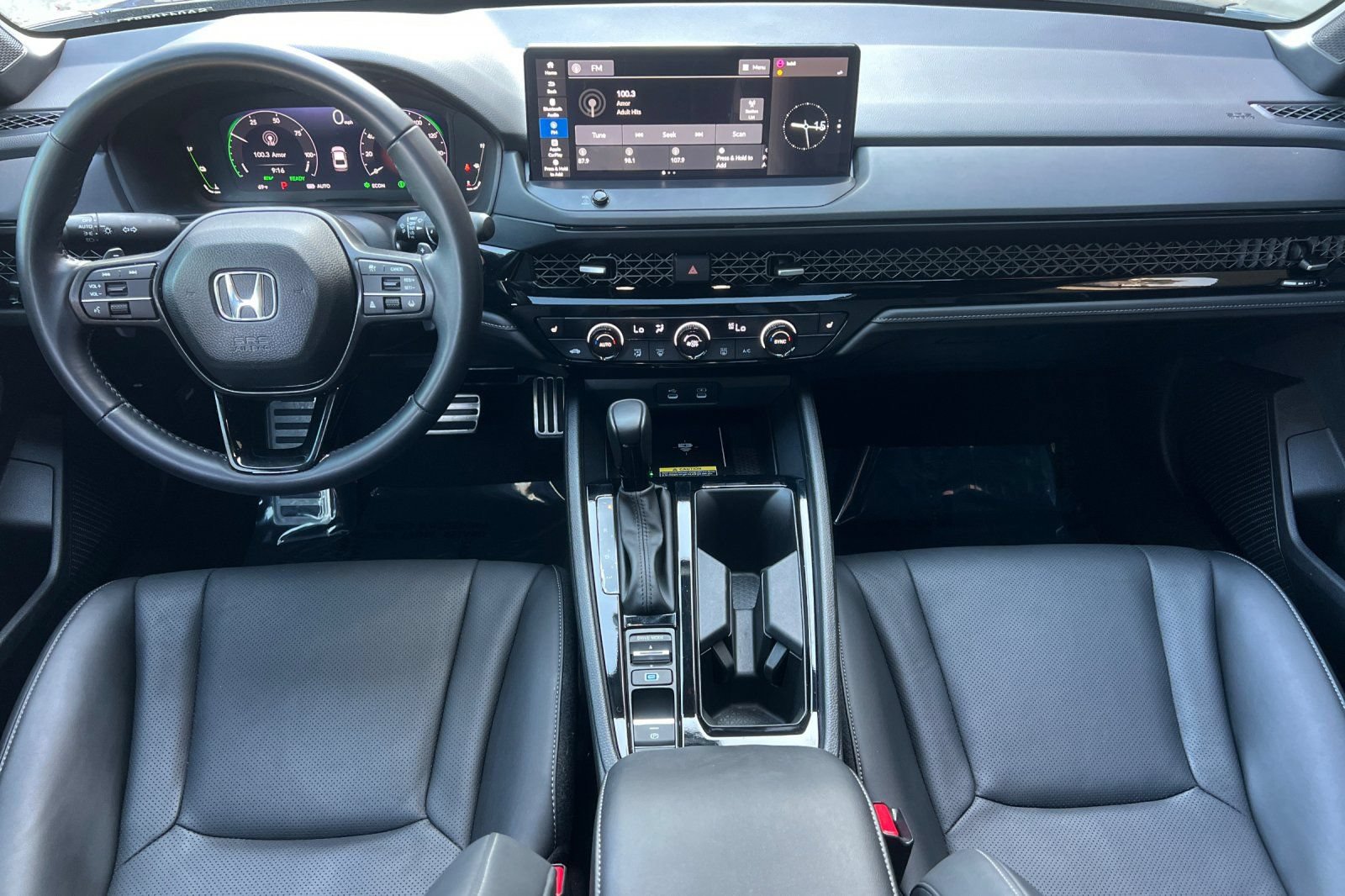 Used 2025 Honda Accord Sport image 12