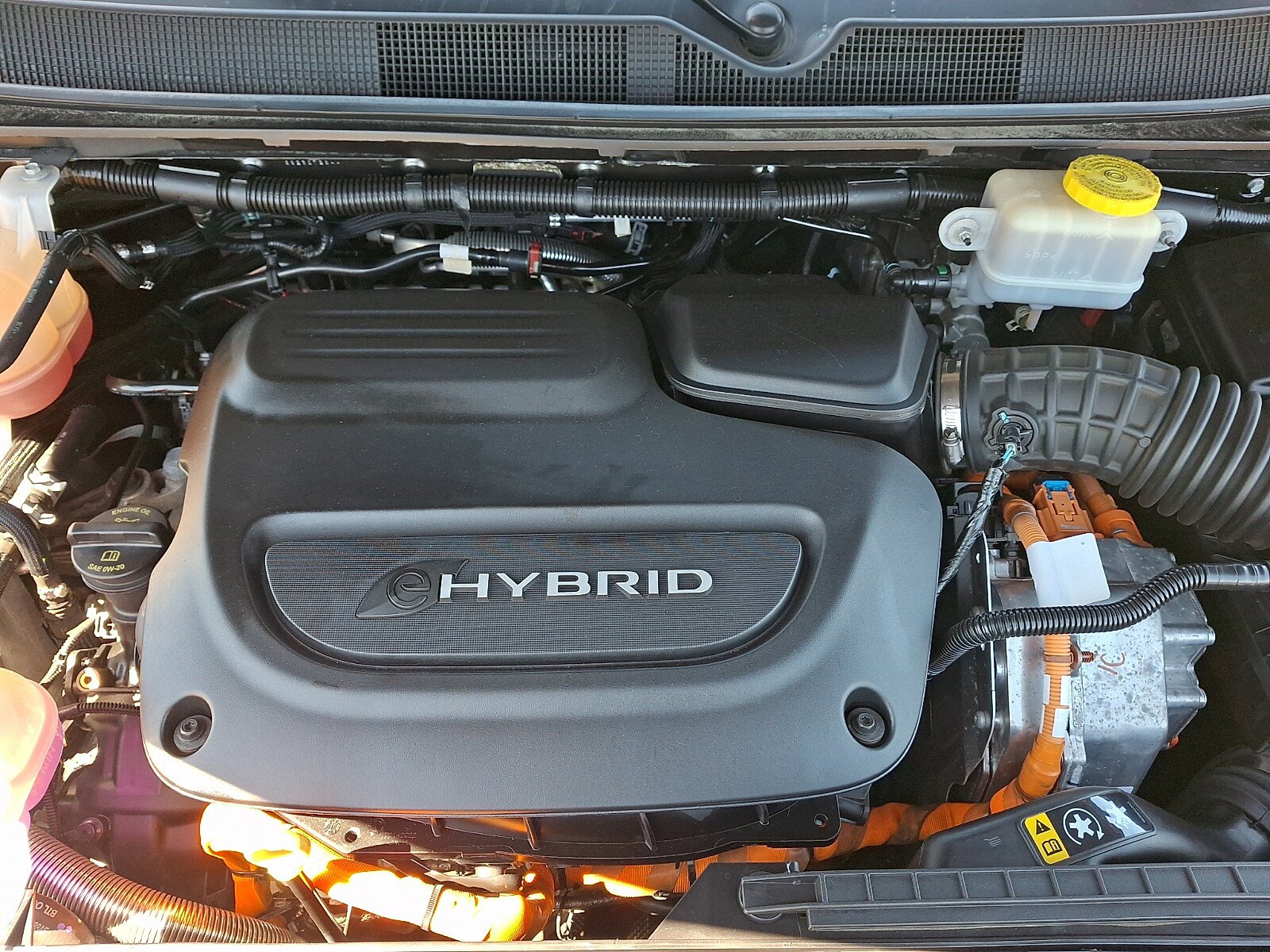 Used 2023 Chrysler Pacifica Touring-L FWD image 27