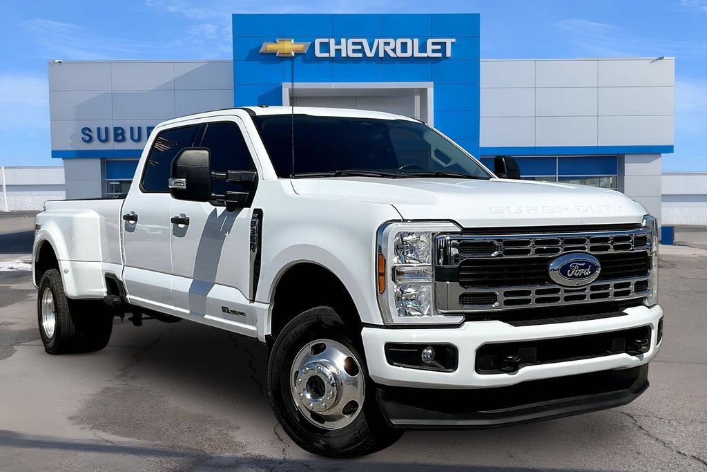 Used 2024 Ford F350 XLT w/ 360-Degree Camera Package AWD/4WD image 2