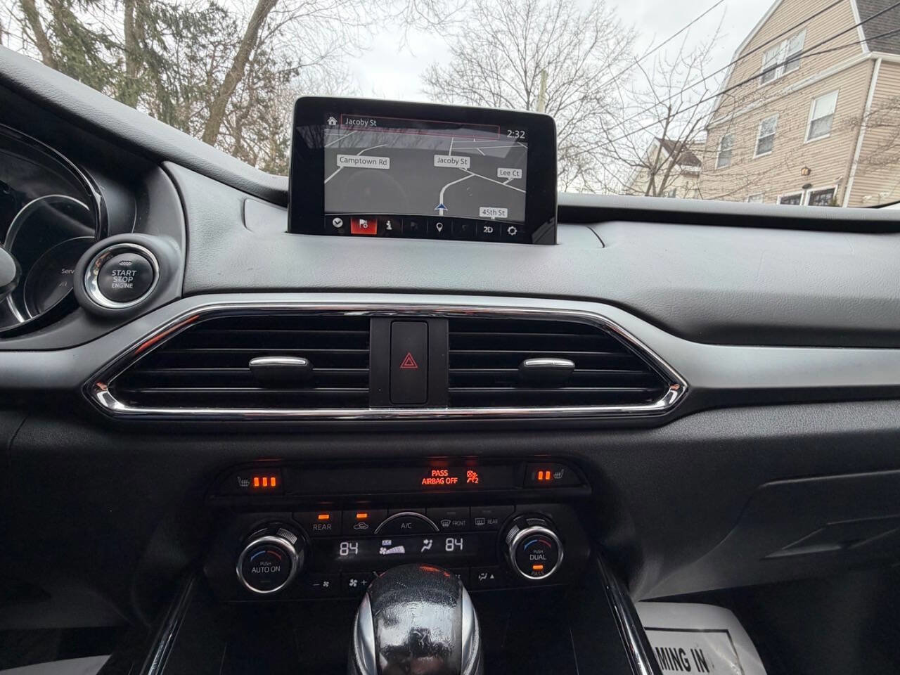 Used 2018 MAZDA CX-9 Touring w/ Touring Premium Package image 15