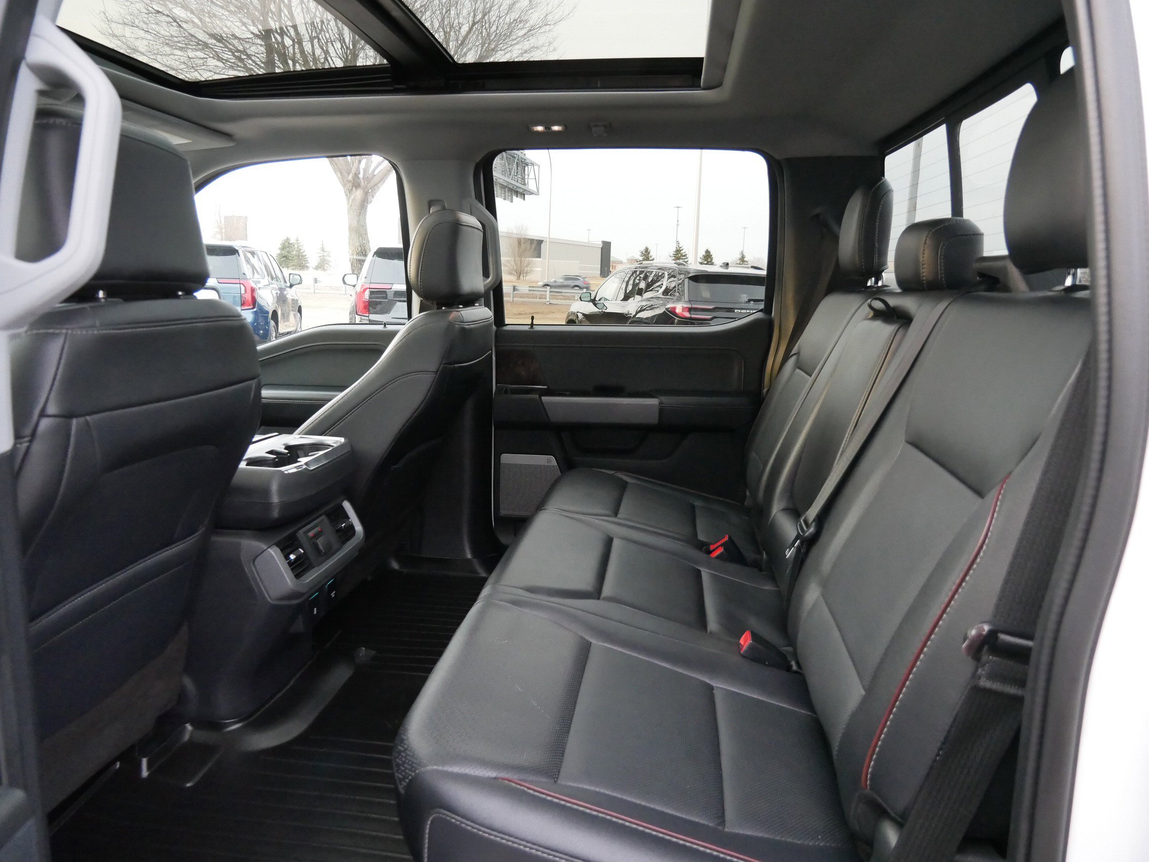 Used 2021 Ford F150 Lariat w/ Equipment Group 502A High AWD/4WD image 10