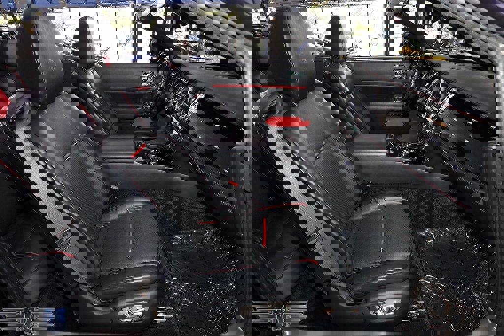 Used 2021 Rolls-Royce Dawn image 21