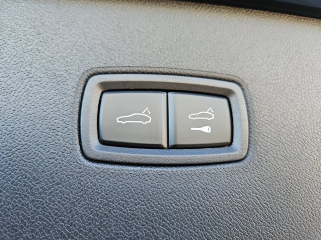 New 2026 Porsche Cayenne AWD/4WD image 17
