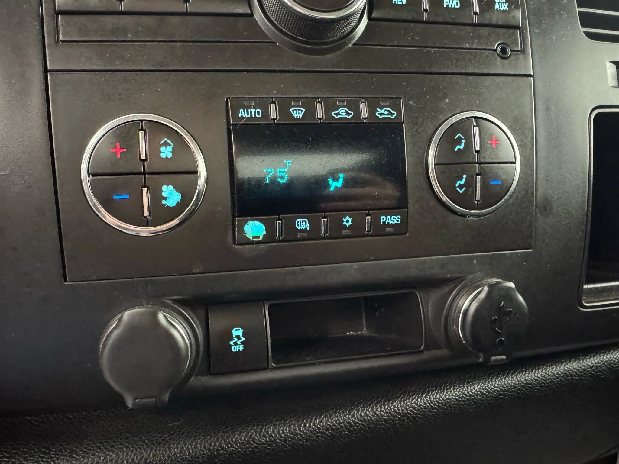 Used 2013 Chevrolet Silverado 1500 LT w/ All-Star Edition image 18