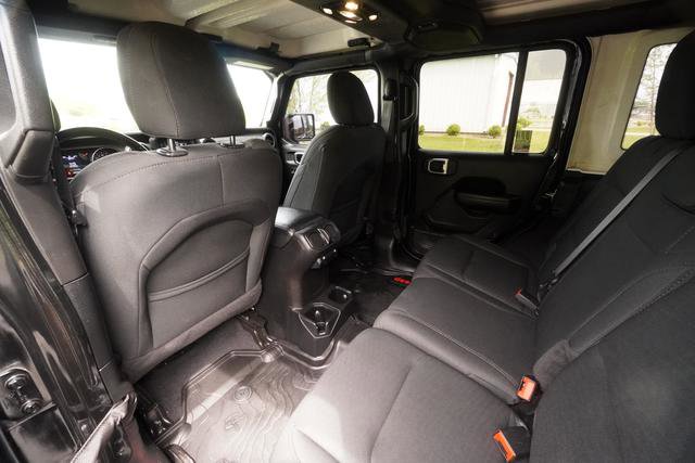 Used 2020 Jeep Wrangler Unlimited Sport image 29