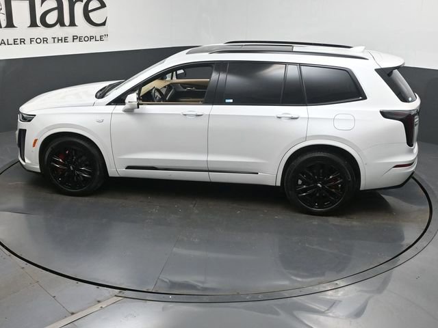 Used 2024 Cadillac XT6 Sport w/ LPO, Onyx Lite Package image 45