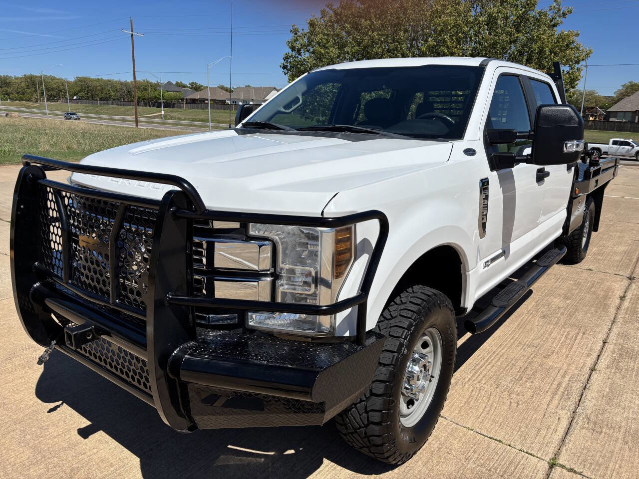 Used 2019 Ford F250 XL w/ Power Equipment Group image 4