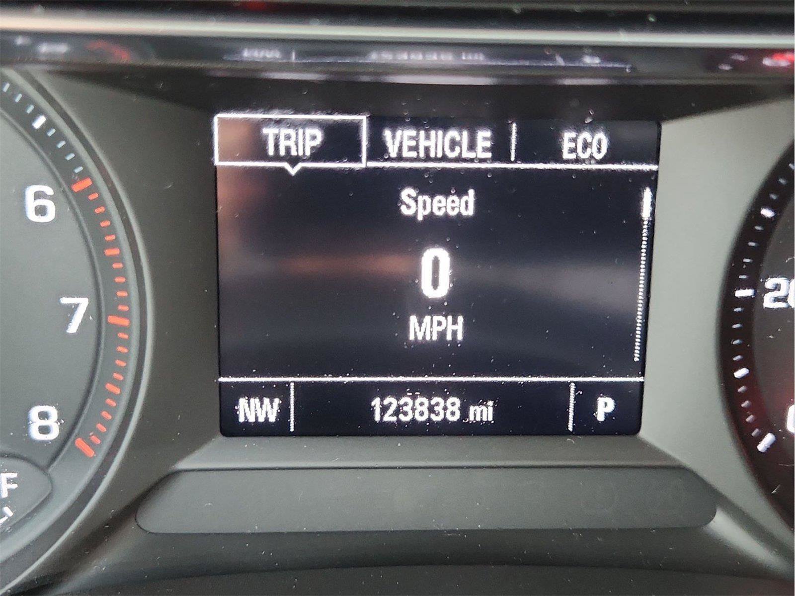 Used 2021 Chevrolet TrailBlazer ACTIV w/ Sun and Liftgate Package FWD image 12
