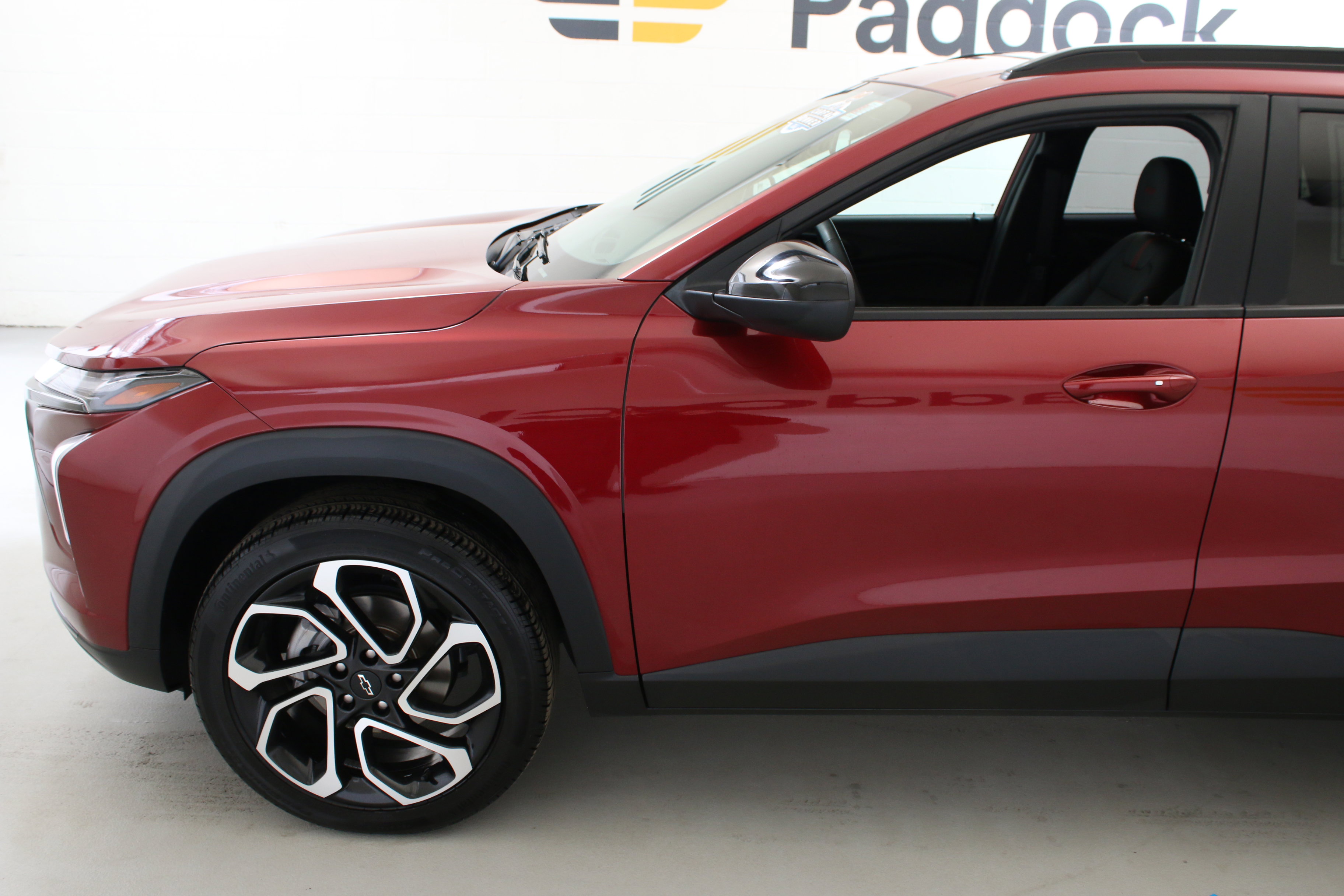 Used 2024 Chevrolet Trax RS w/ Sunroof Package image 4