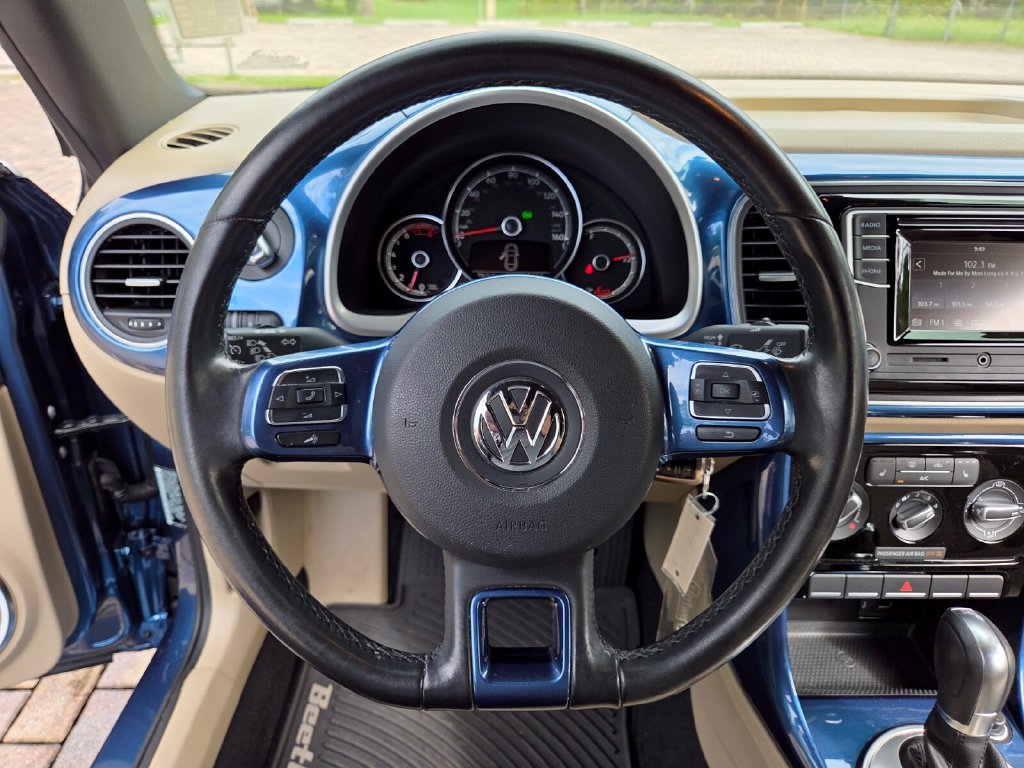 Used 2019 Volkswagen Beetle 2.0T S FWD image 28
