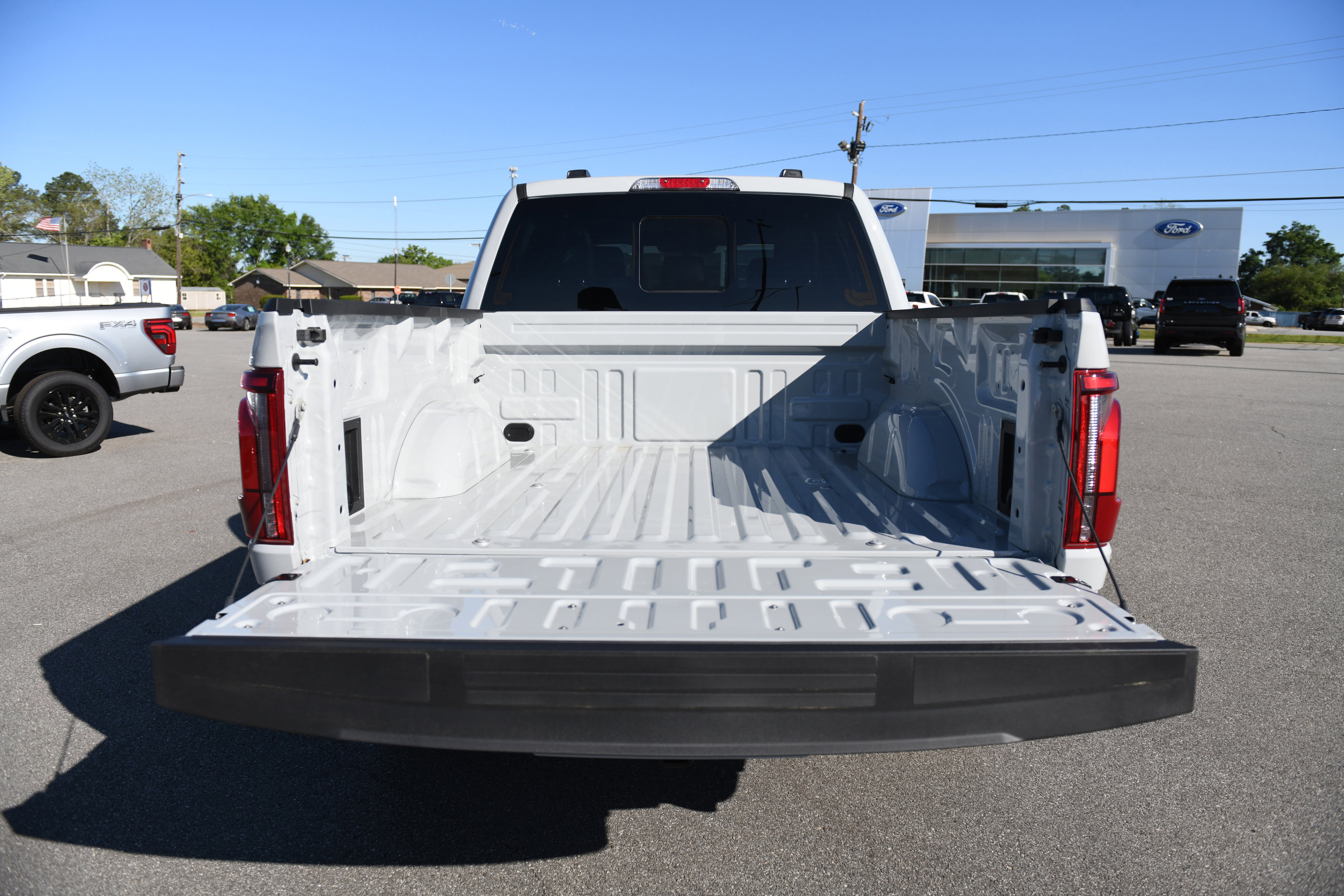 New 2026 Ford F150 Lariat image 16