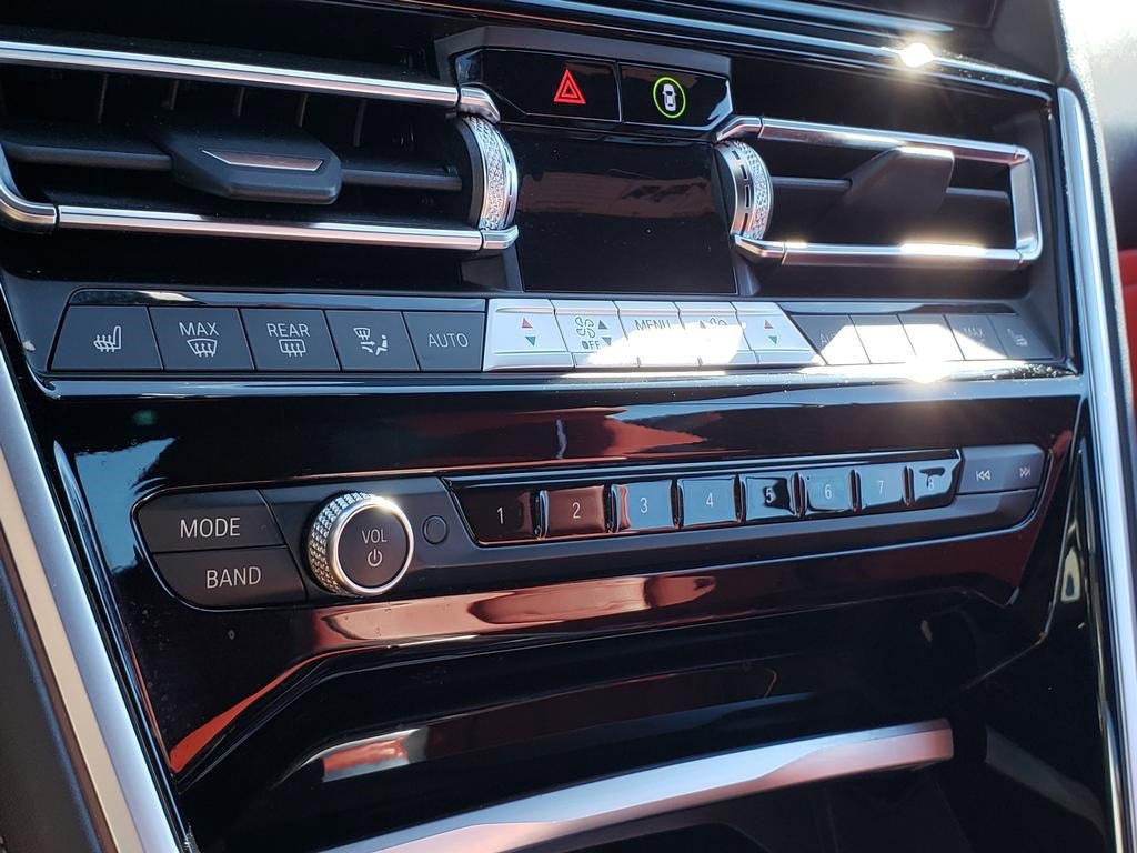 Used 2023 BMW 840i Convertible w/ M Sport Professional Package image 18