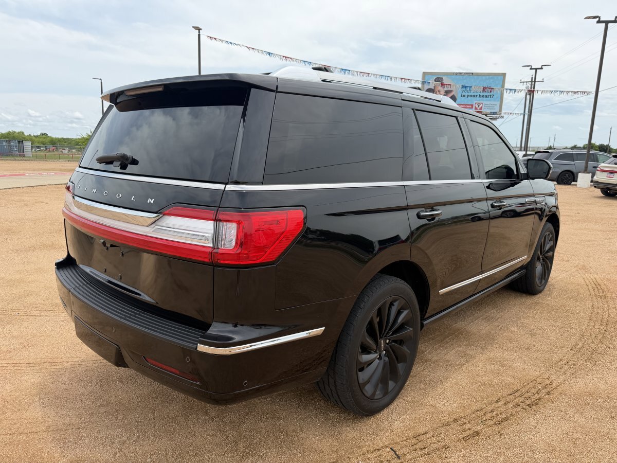 Used 2020 Lincoln Navigator Reserve w/ Equipment Group 208A Reserve AWD/4WD image 5