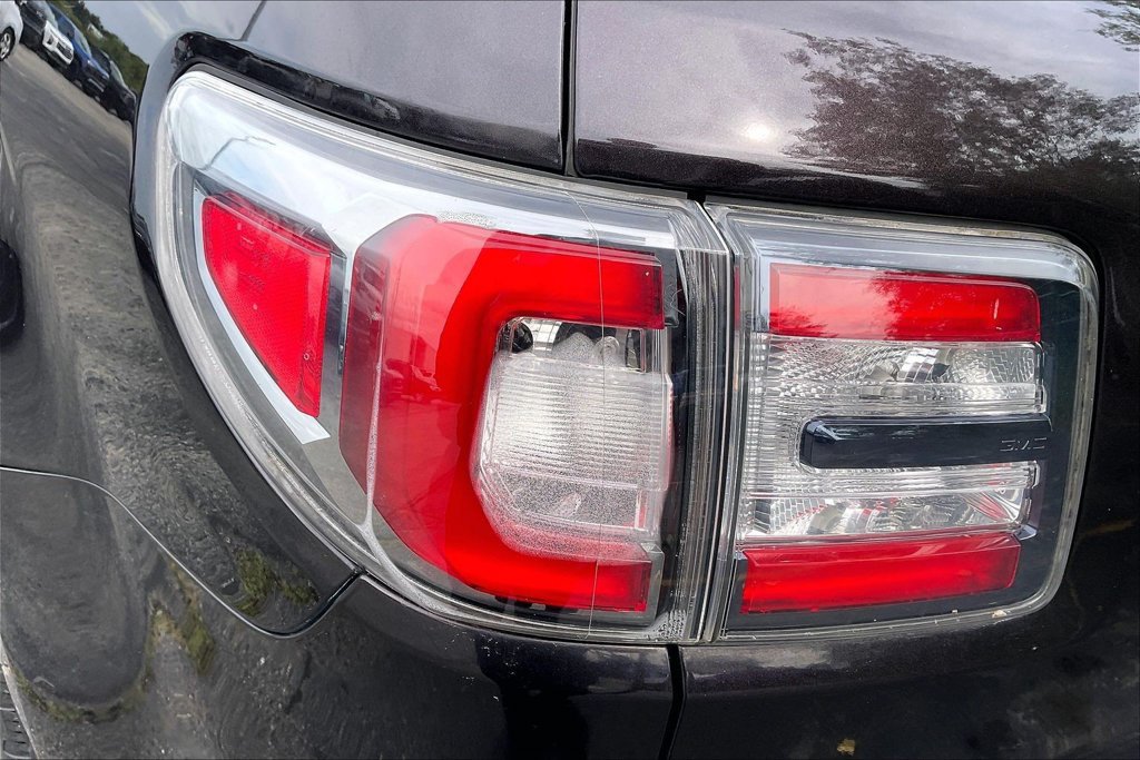 Used 2014 GMC Acadia Denali AWD/4WD image 26