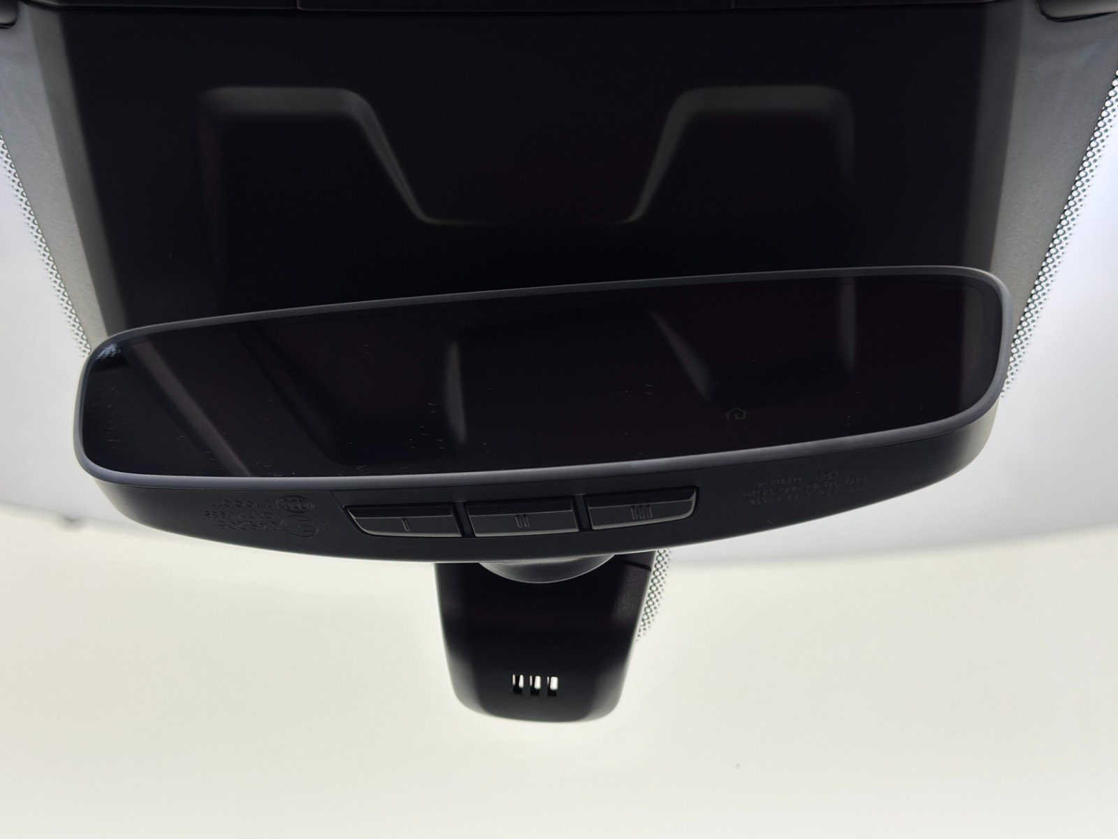 Used 2025 Porsche 911 Carrera RWD image 37