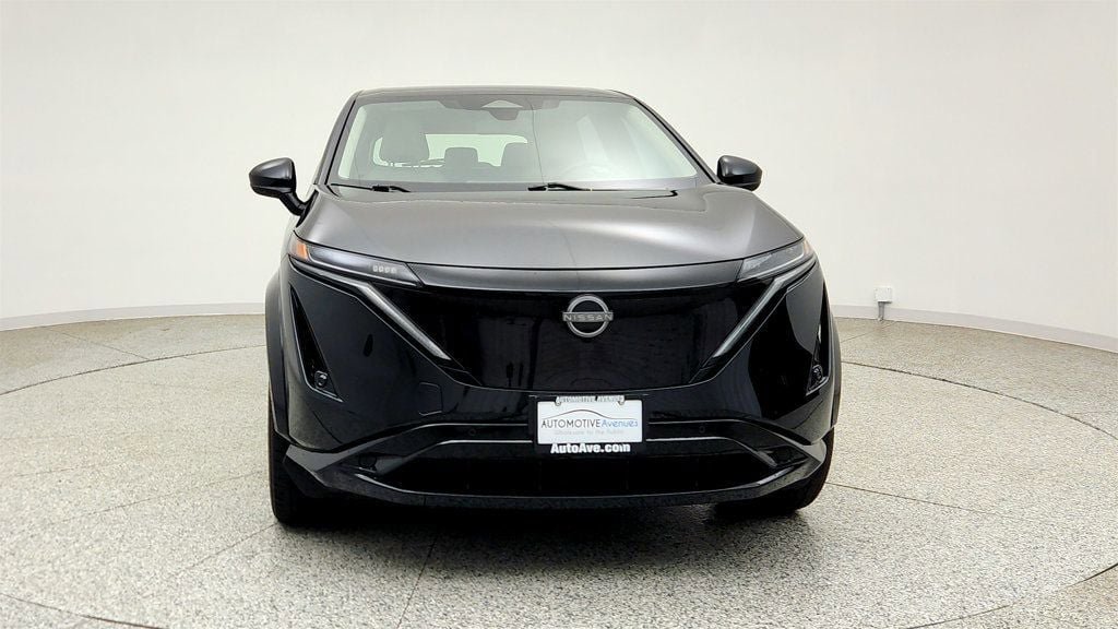 Used 2024 Nissan Ariya AWD image 2