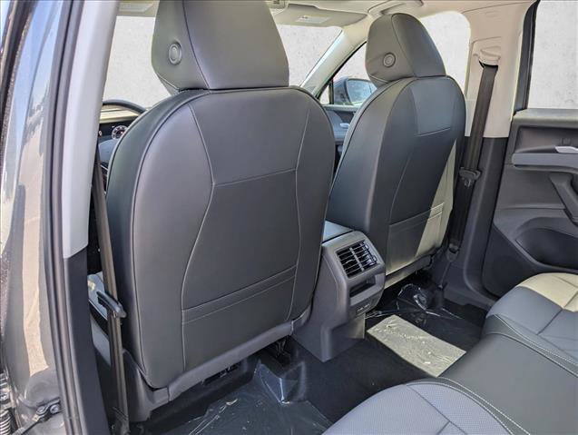 New 2026 Volkswagen Tiguan SE FWD image 24