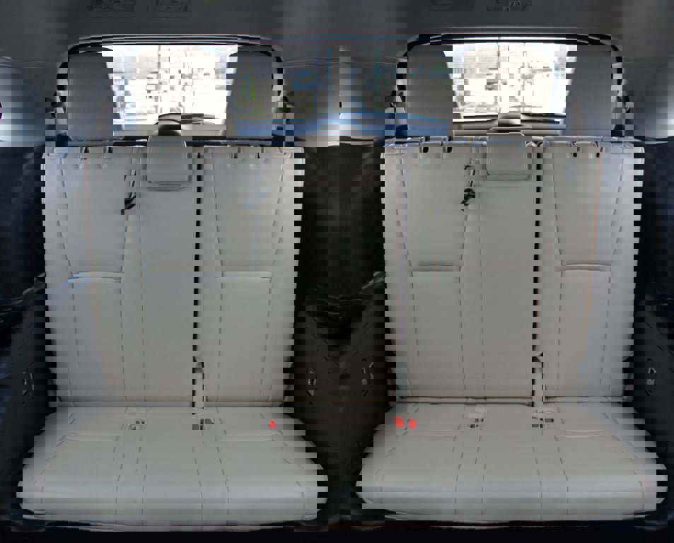 Certified 2025 Toyota Highlander Limited image 16