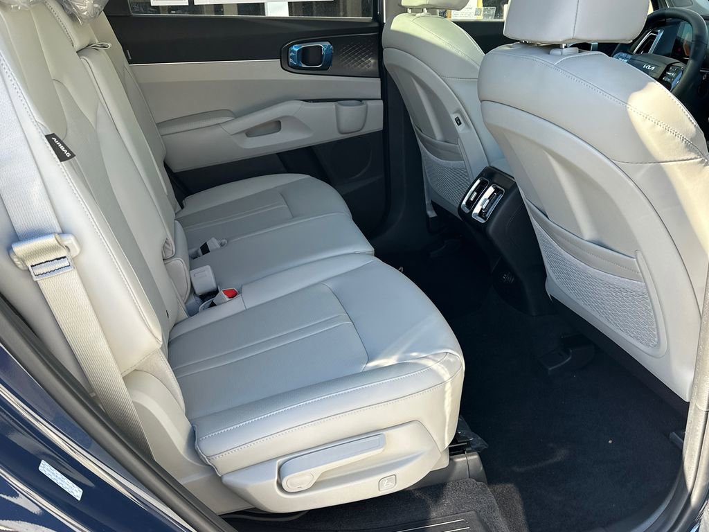New 2026 Kia Sorento S w/ S Panoramic Sunroof Package image 11