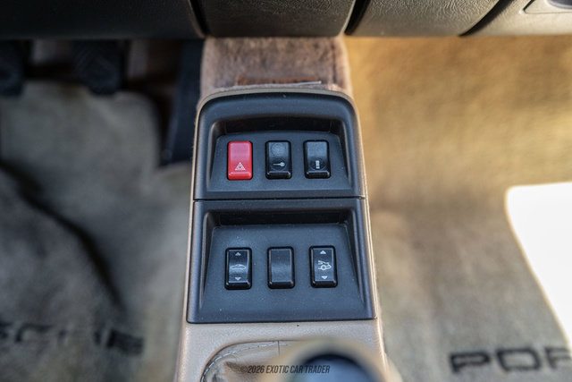 Used 1997 Porsche 911 Carrera 4 AWD/4WD image 25
