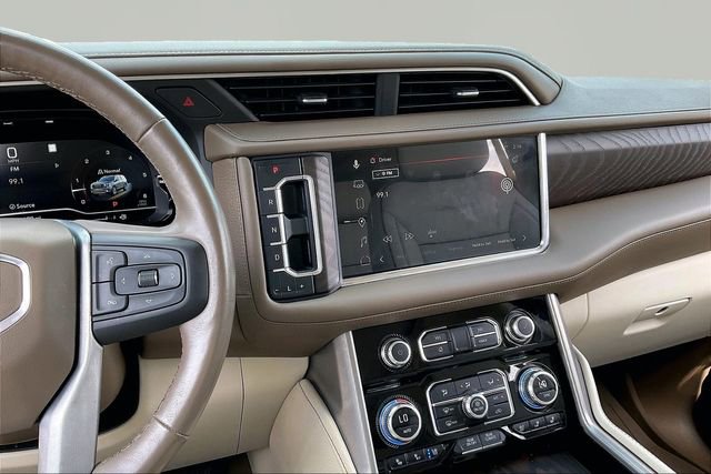 Used 2023 GMC Yukon Denali RWD image 9