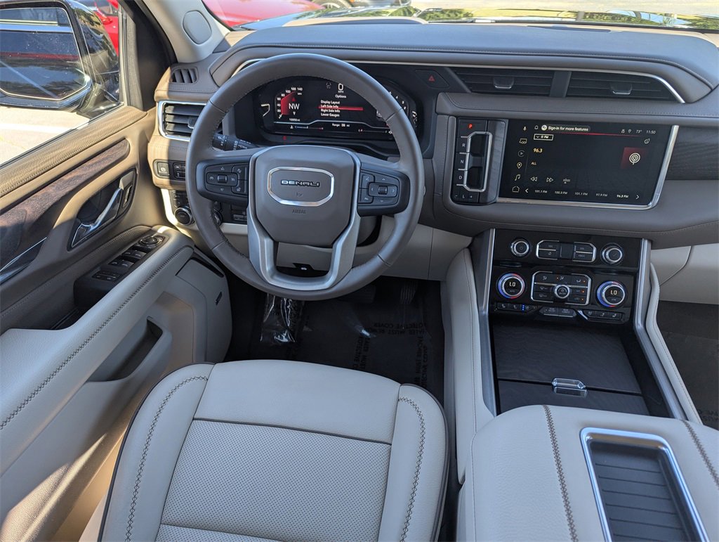 Used 2023 GMC Yukon Denali image 7