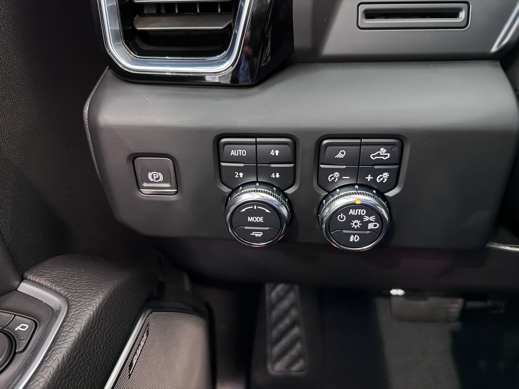 Certified 2024 GMC Sierra 1500 Denali AWD/4WD image 26