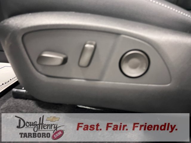 New 2026 Chevrolet Traverse LT w/ Driver Confidence Package image 30