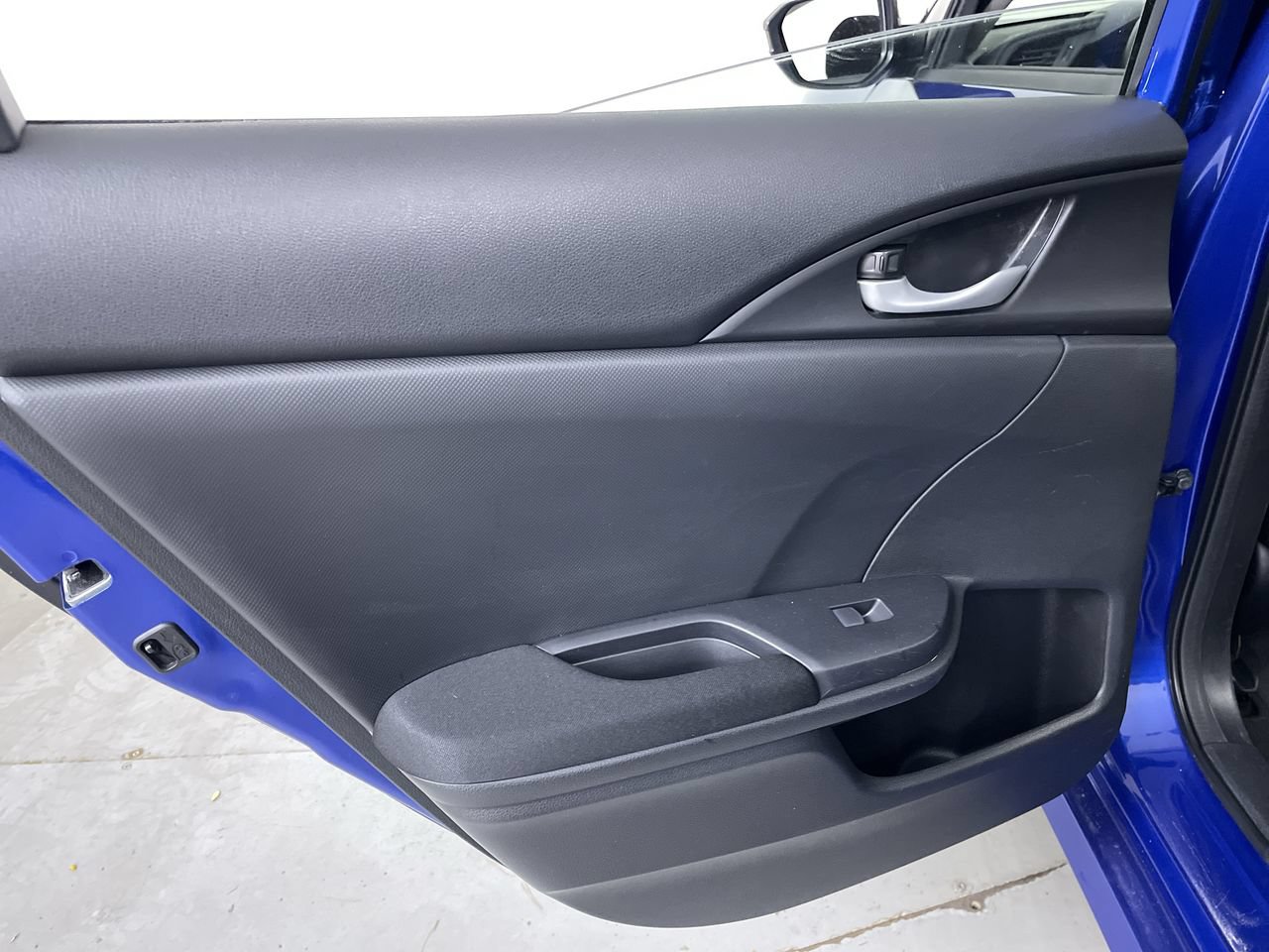 Used 2020 Honda Civic LX image 17