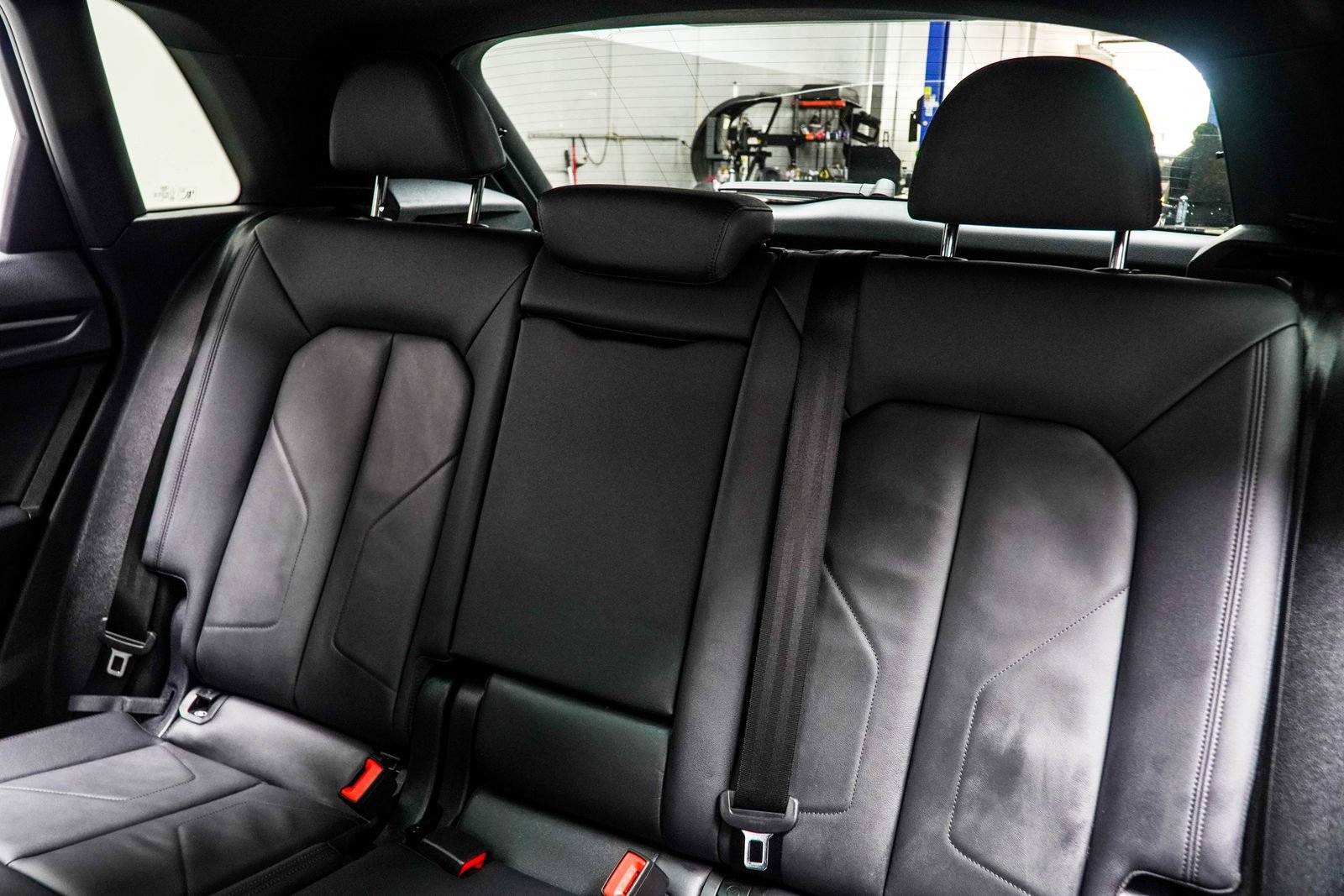 Used 2025 Audi Q3 2.0T Premium AWD/4WD image 39