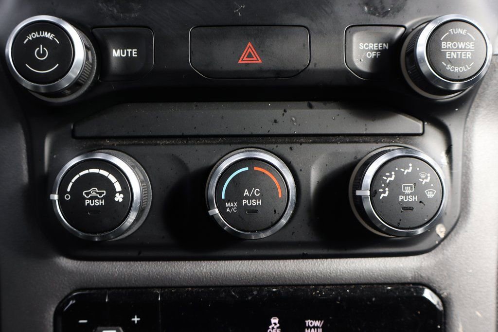 Used 2021 RAM 1500 Big Horn AWD/4WD image 39