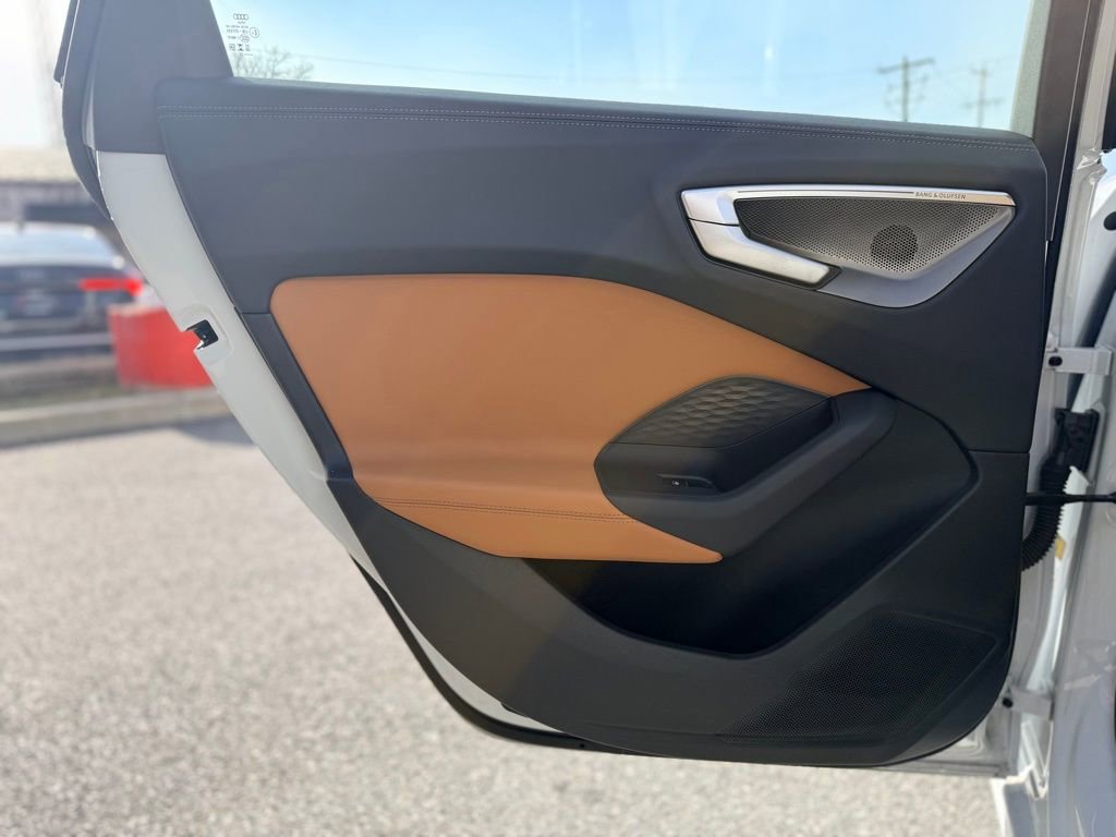 Used 2025 Audi A5 2.0T Premium Plus w/ Premium Plus image 16