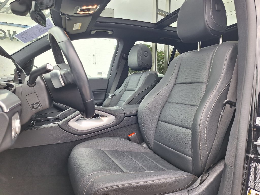Used 2025 Mercedes-Benz GLE 350 4MATIC image 24