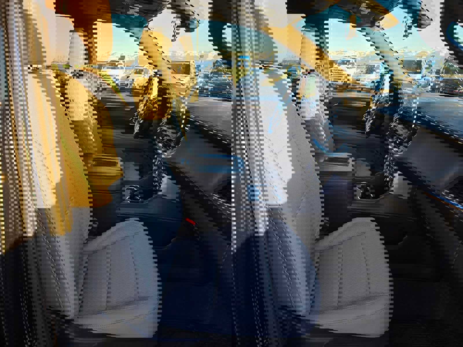 Used 2022 GMC Yukon SLE w/ Max Trailering Package image 11