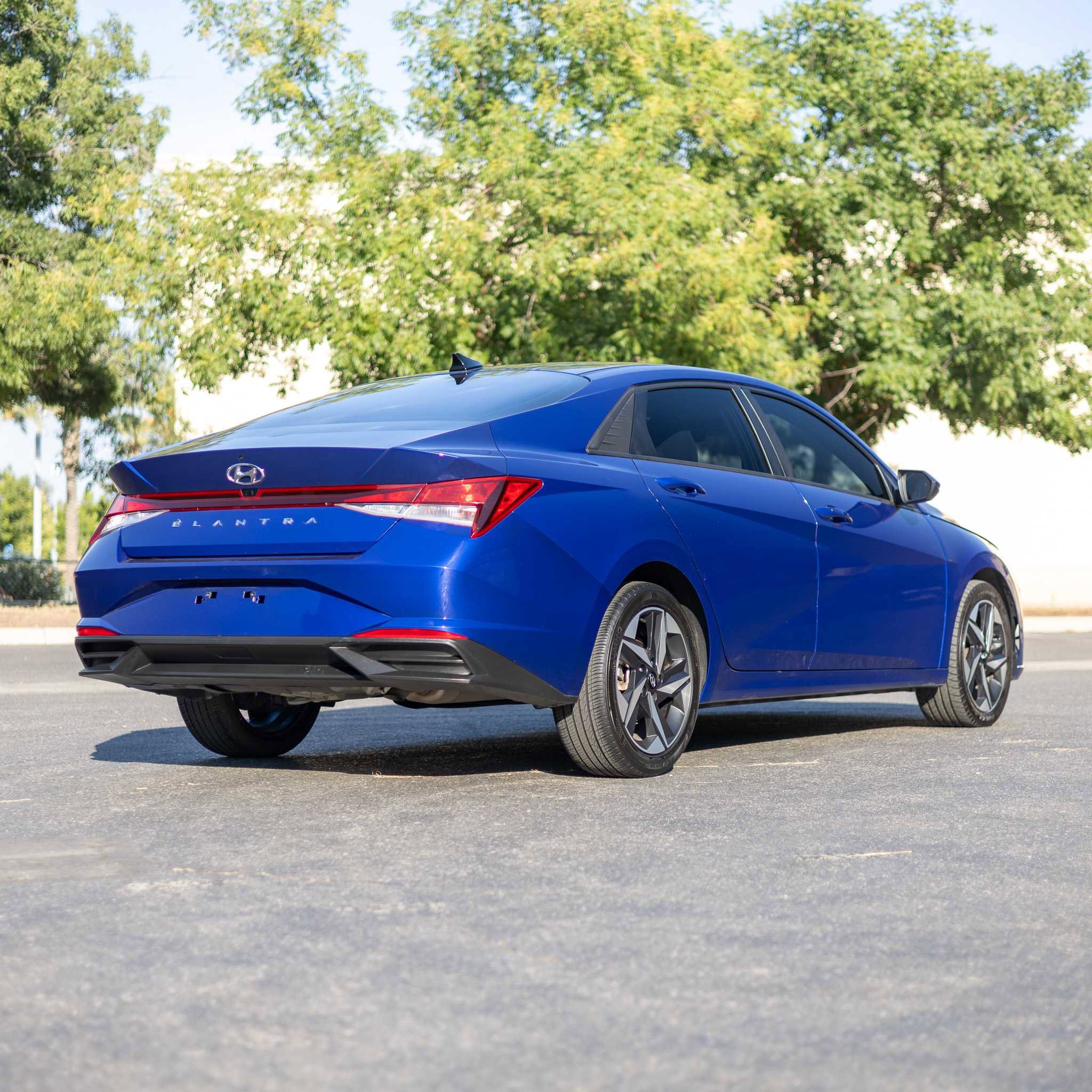Used 2023 Hyundai Elantra SEL w/ Convenience Package image 7