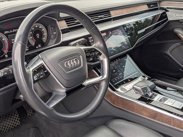 Used 2023 Audi A8 L 3.0T image 10