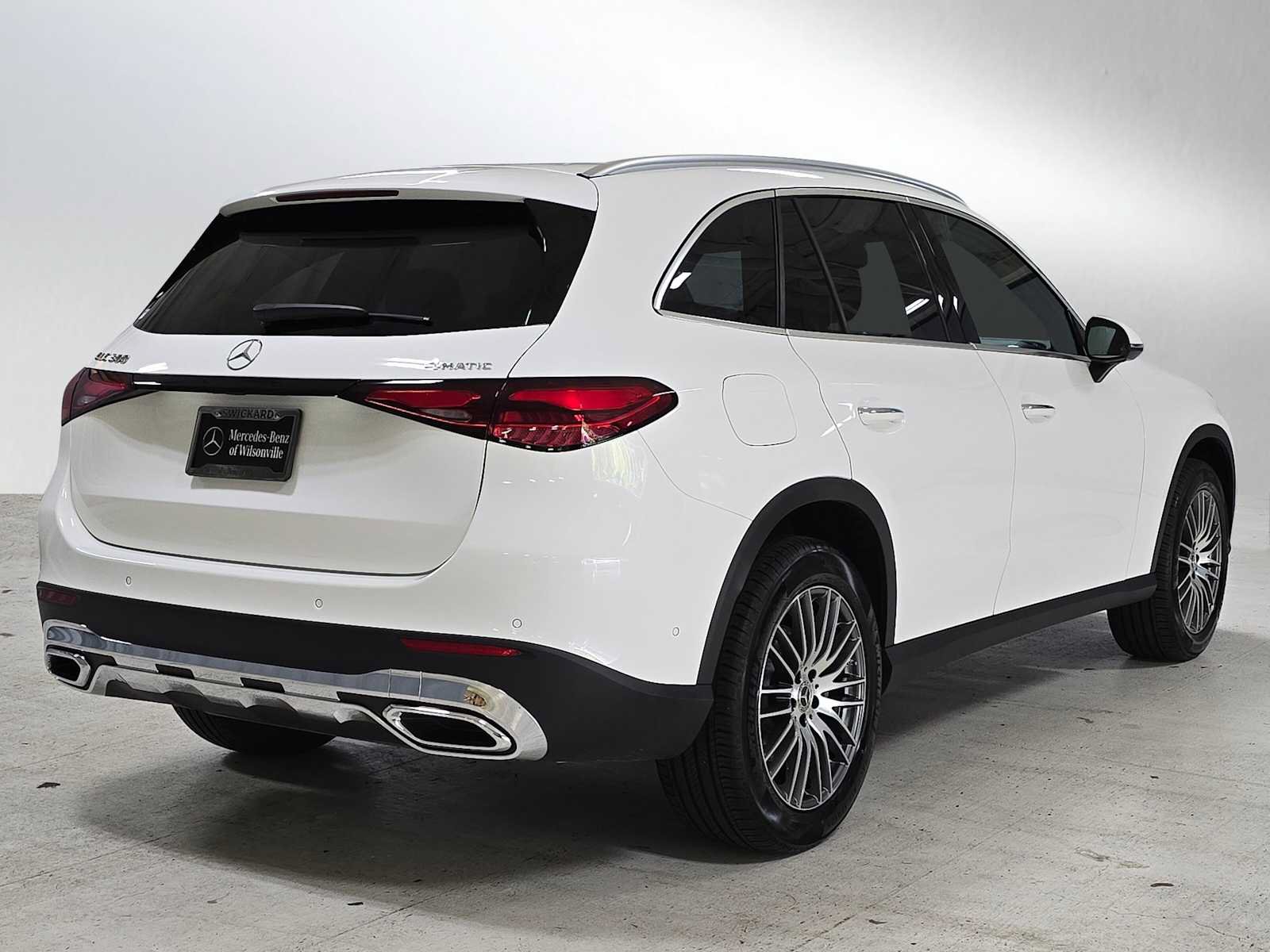 Certified 2026 Mercedes-Benz GLC 300 4MATIC image 3