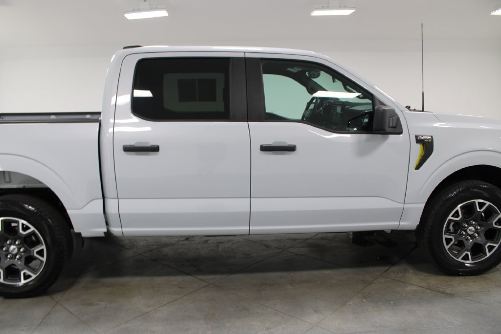 Used 2025 Ford F150 STX w/ Equipment Group 200A AWD/4WD image 11