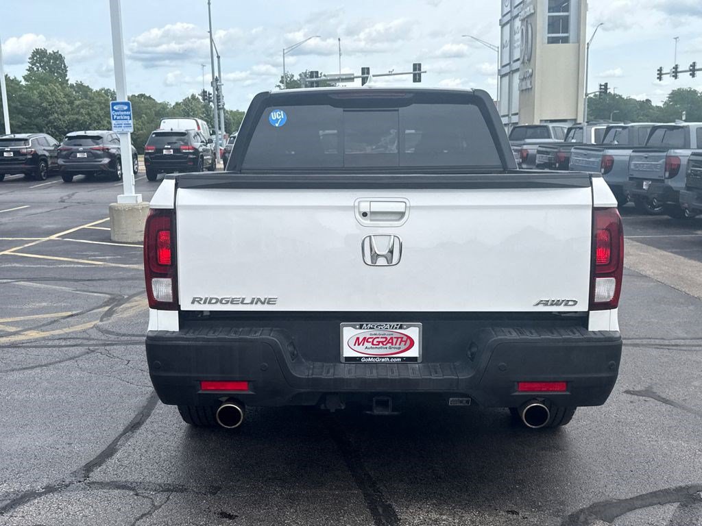 Certified 2023 Honda Ridgeline Black Edition image 10